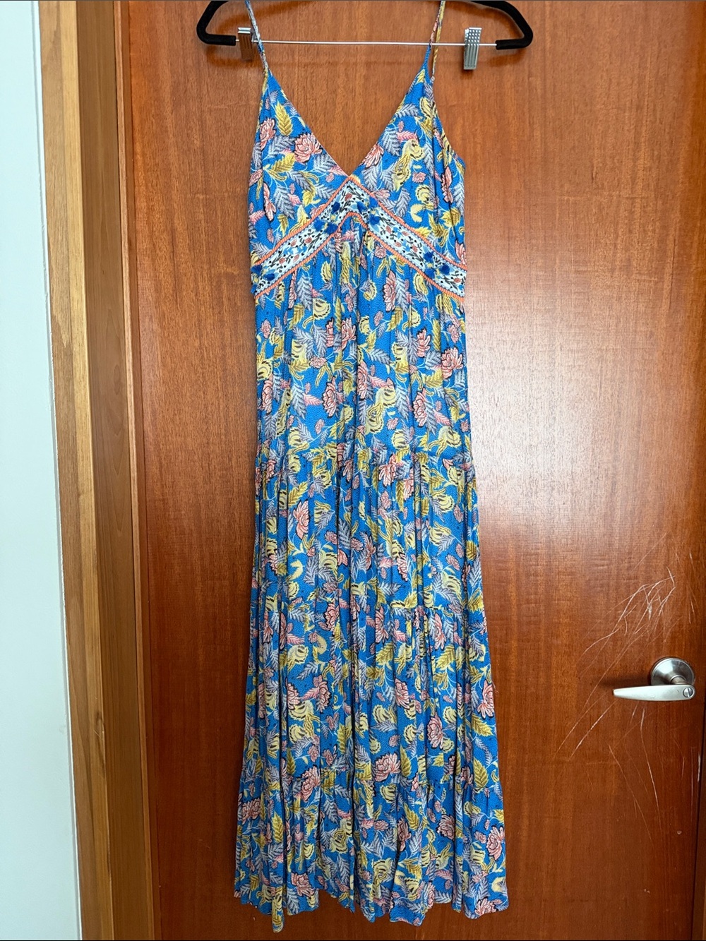Blue Floral V-Neck Maxi Dress with Spaghetti Straps